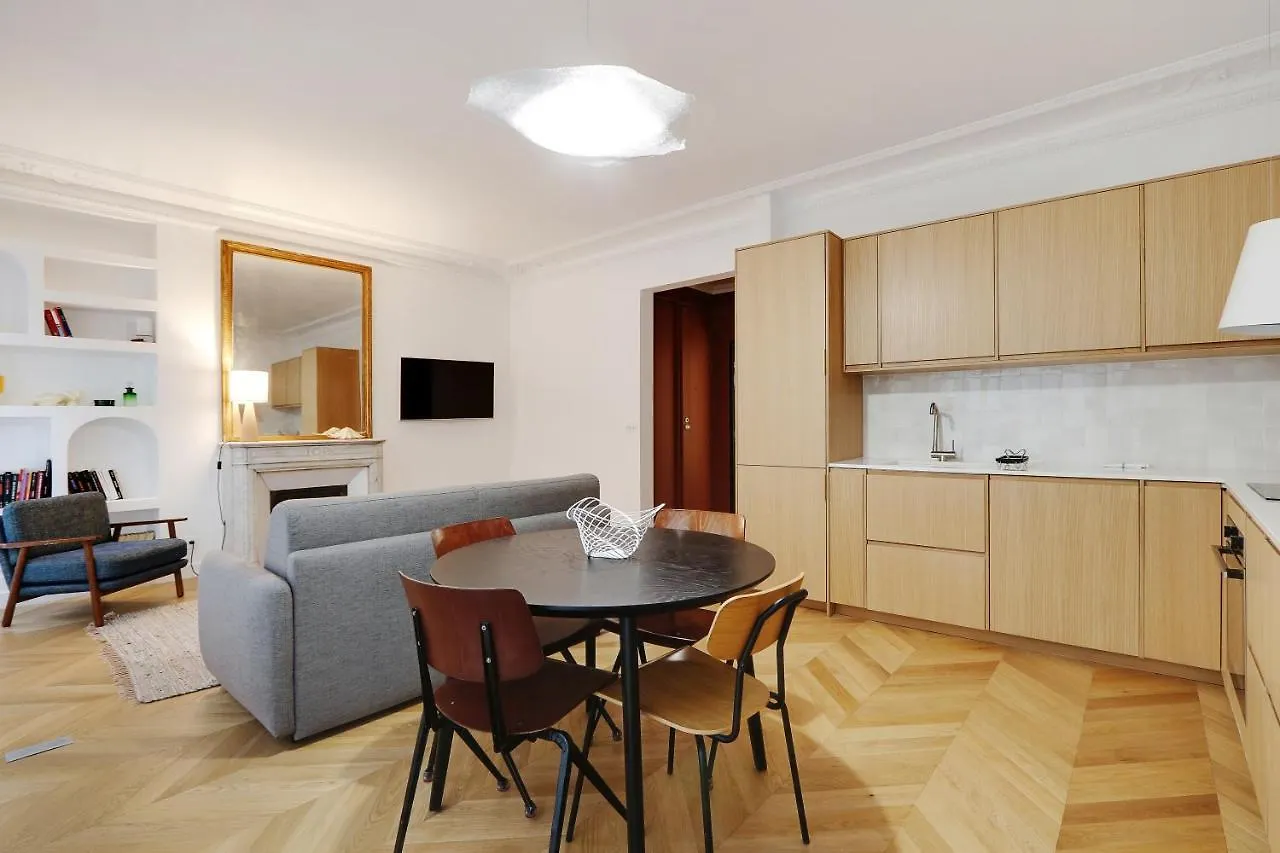 Pick A Flat'S Apartment In Saint Germain Des Pres - Rue De Montfaucon Paris